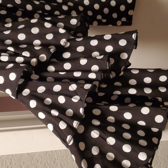ROMACCI Black & White pocka dot shirt with ruffle arms - Picture 2 of 12